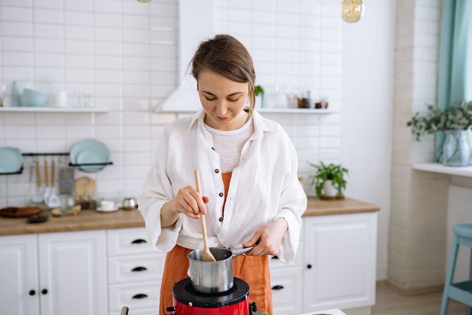 Groene energie in de keuken: haal het beste uit zonnekoken